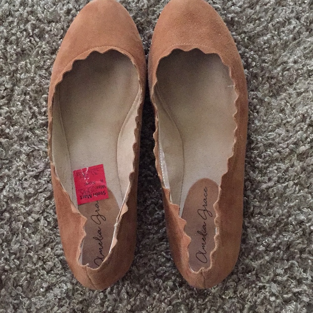Flat Dark tan shoes